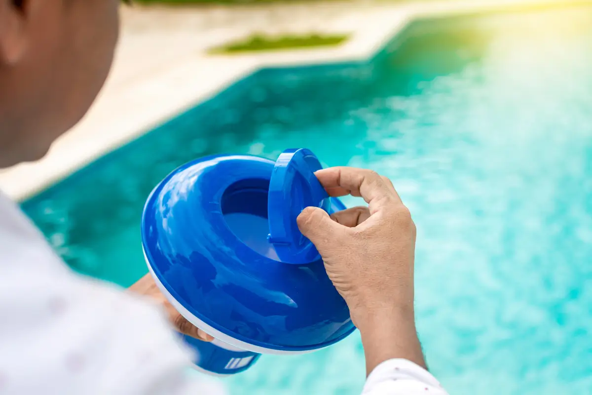 Guia Completo: Quanto de Cloro Colocar na Piscina