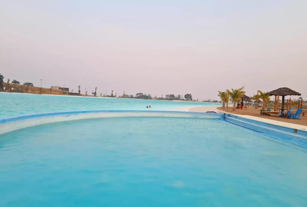 Descubra a Crystal Lagoon Mar Adentro: Um Paraíso Sustentável em Santa Cruz de la Sierra, Bolívia