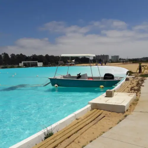 Explorando a Deslumbrante Piscina Laguna Bahia em Algarrobo Chile: Um Oásis de lazer e diversão