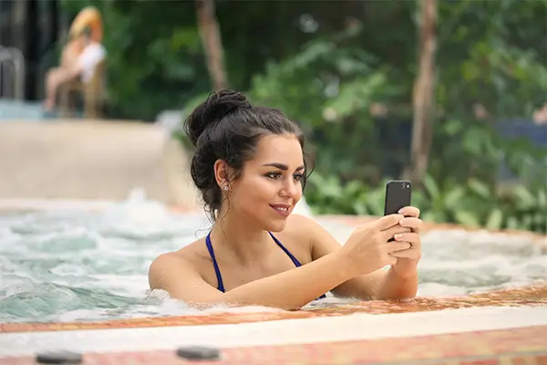 Os Melhores Revestimentos para Borda de Piscina: Escolha o Ideal para Sua Área de Lazer
