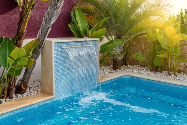 ideias piscina com cascata