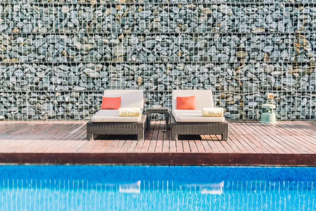 Desvendando os Encantos da Piscina de Alvenaria: Elegância, Durabilidade e Sustentabilidade em um Só Projeto